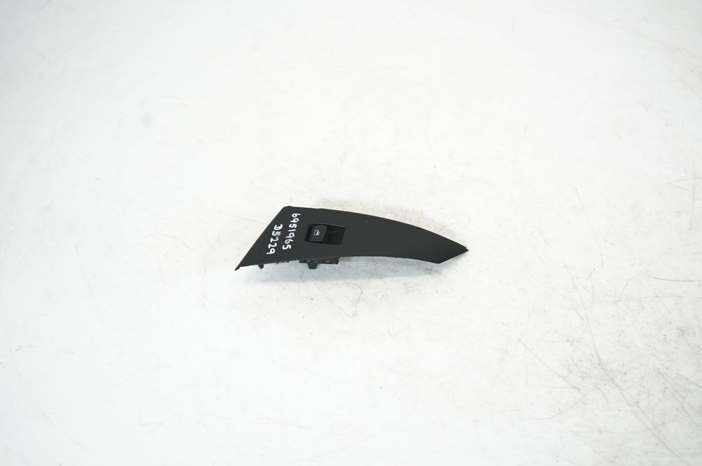 Electric window control switch (2)