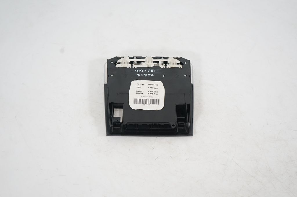 Front seat light (5)