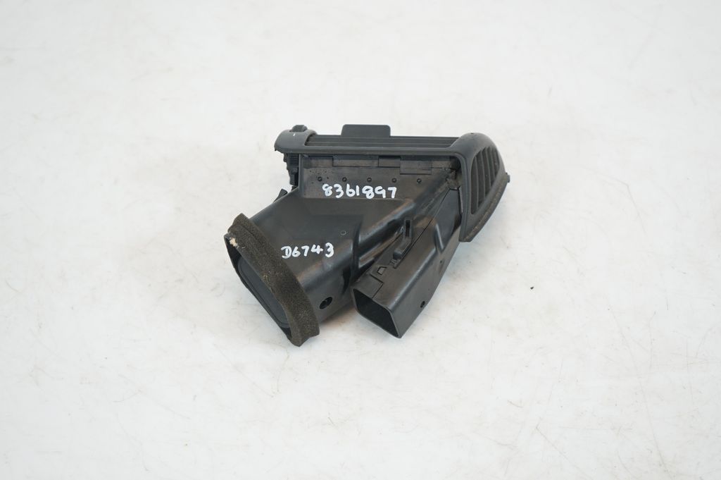 Dashboard side air vent grill/cover trim (3)