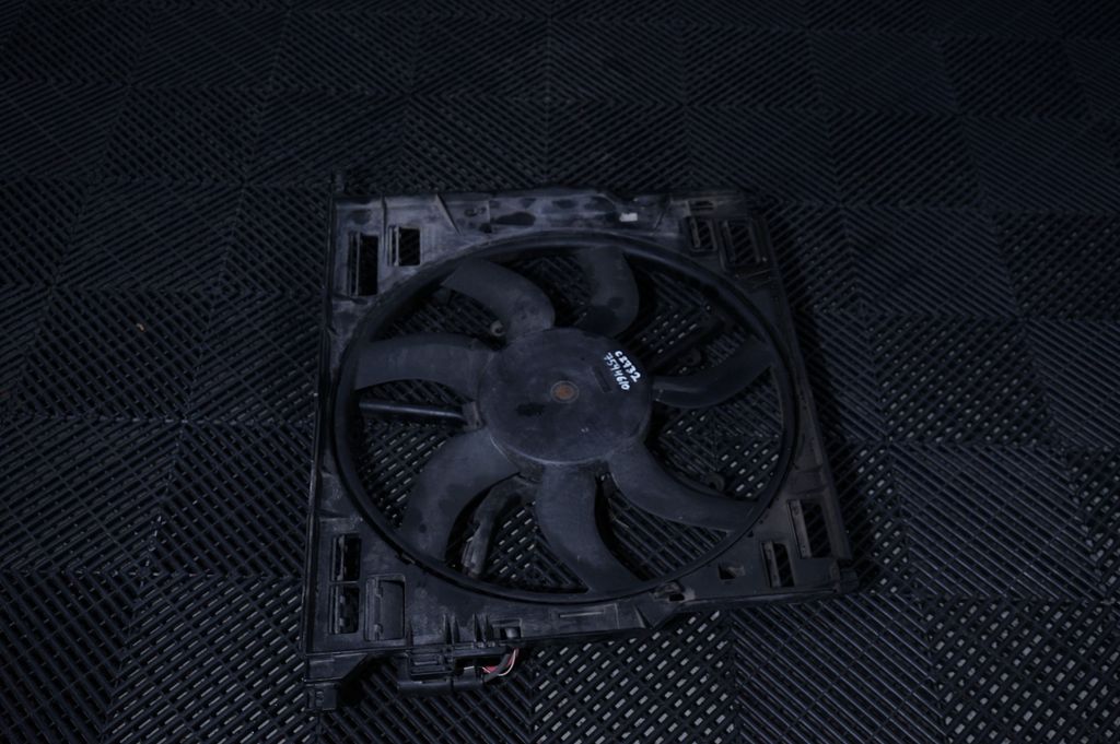 Electric radiator cooling fan (2)