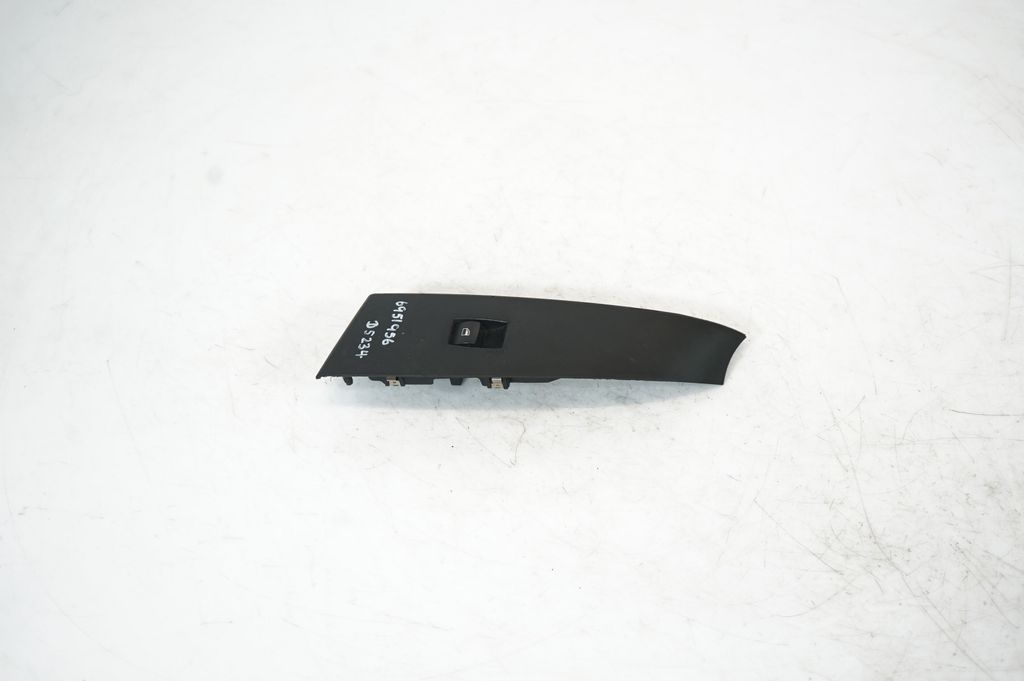 Electric window control switch (2)