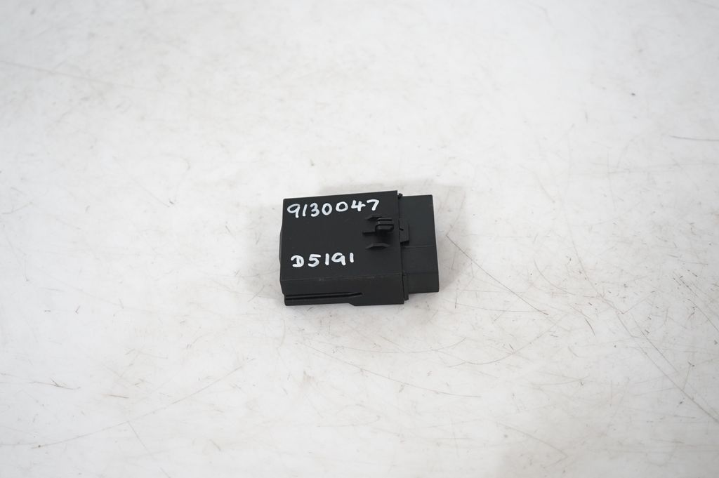 Seat belt warning relay (5)