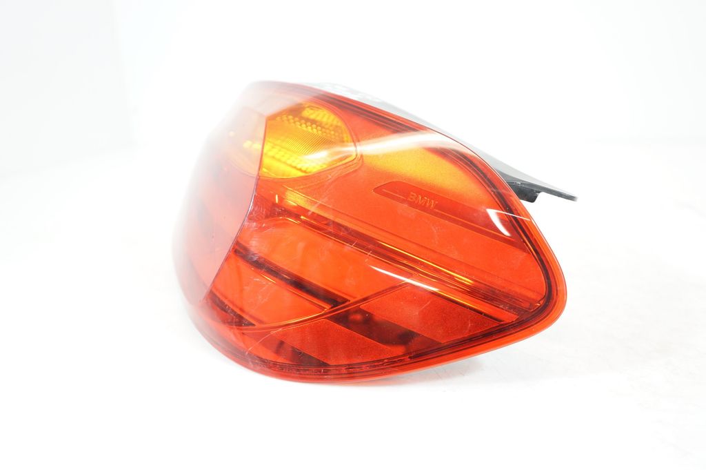 Rear/tail lights (7)