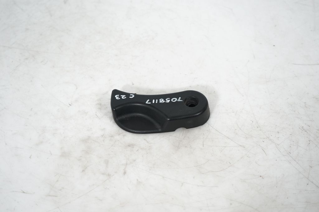 Engine bonnet (hood) release handle (3)