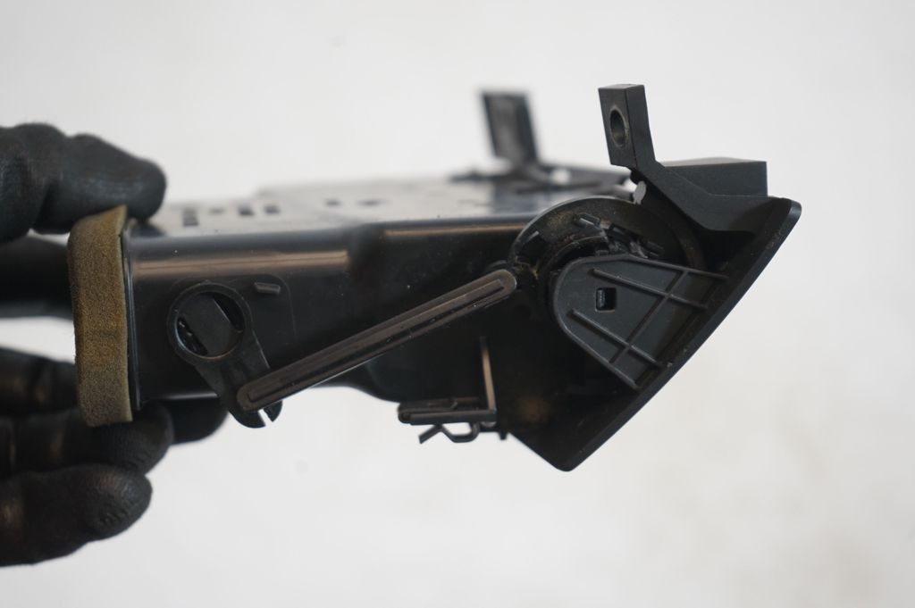 Dashboard side air vent grill/cover trim (6)