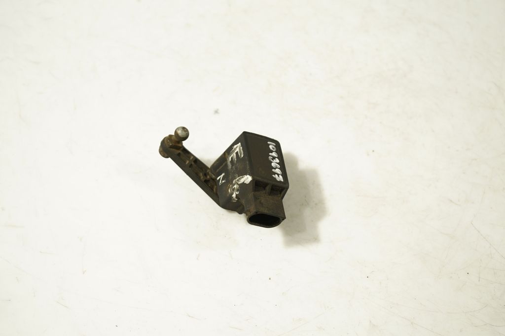Headlight/headlamp level sensor (5)