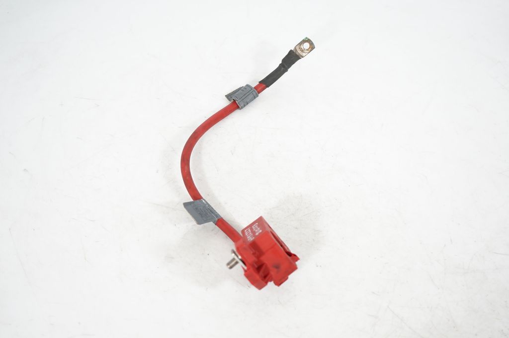 Positive cable (battery) (4)