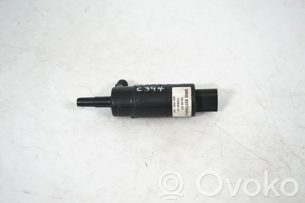 Headlight washer pump