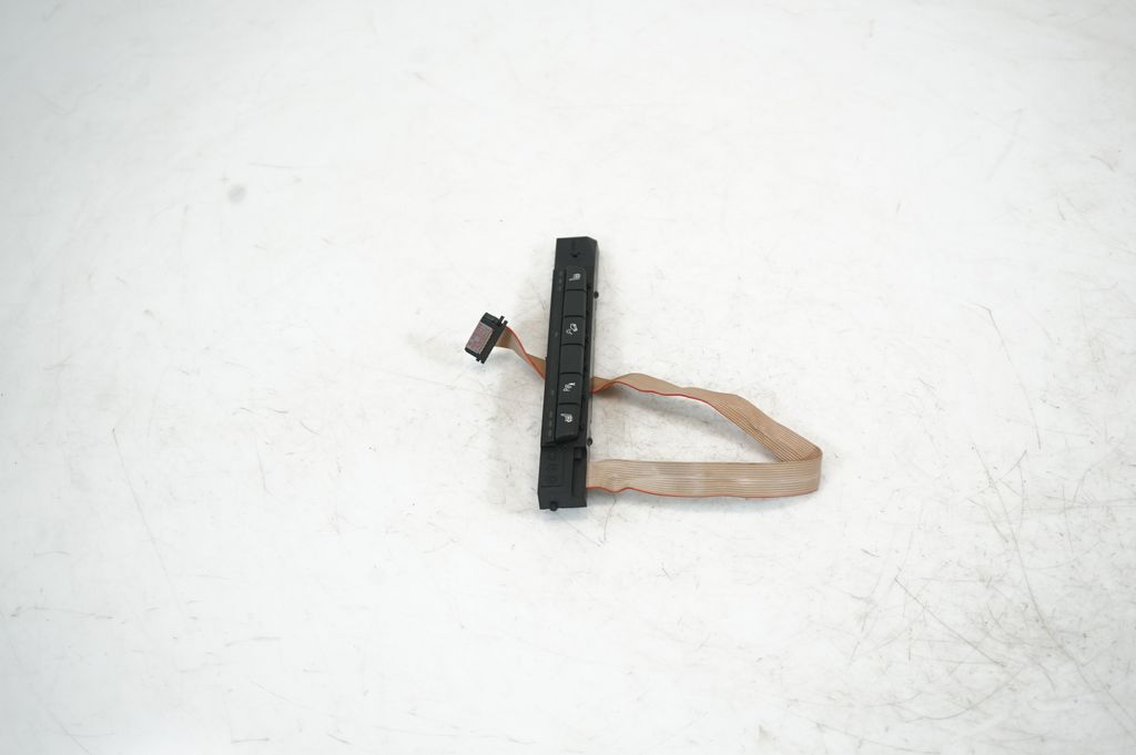 Seat heating switch (4)