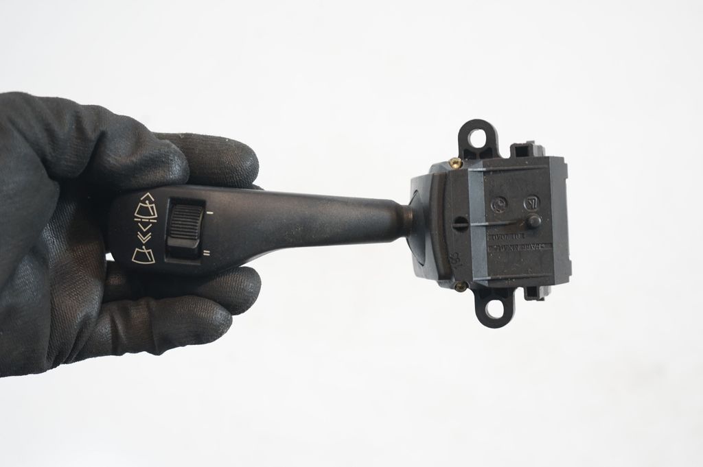 Wiper control stalk (6)