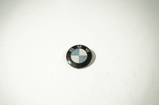 Manufacturer badge logo/emblem