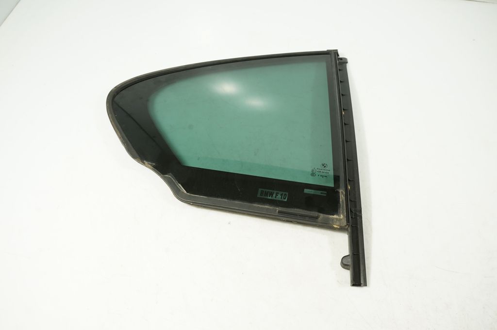 Rear vent window glass (5)
