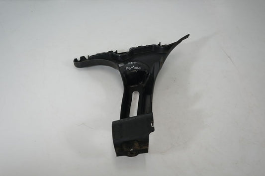 Rear bumper mounting bracket