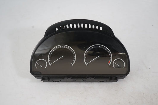 Speedometer (instrument cluster)