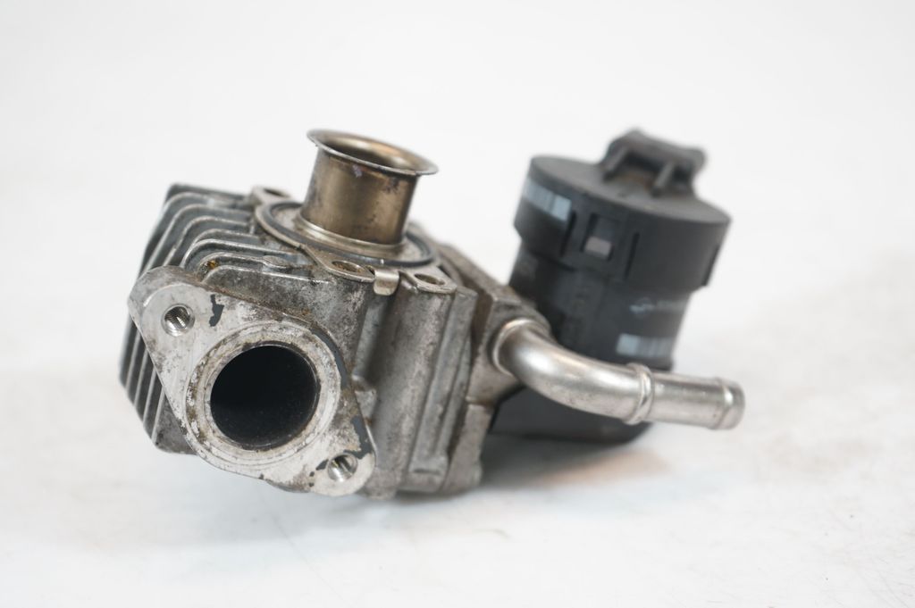 EGR valve (6)