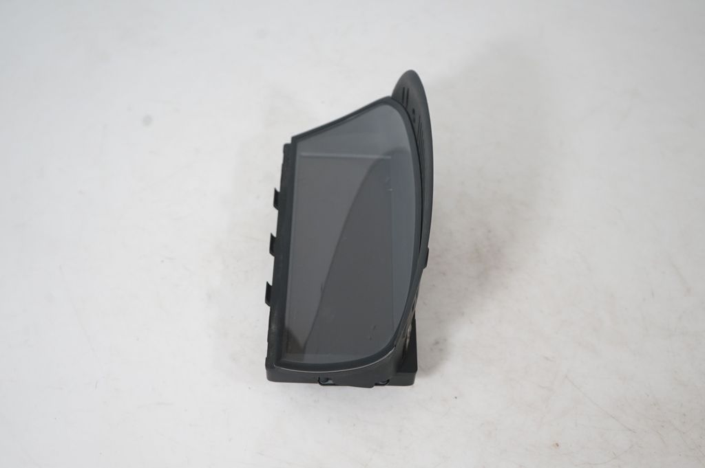 Screen/display/small screen (2)