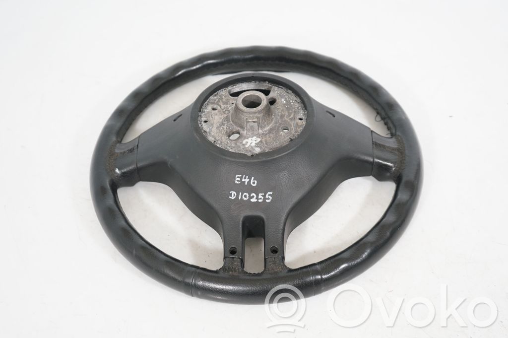Steering wheel (5)