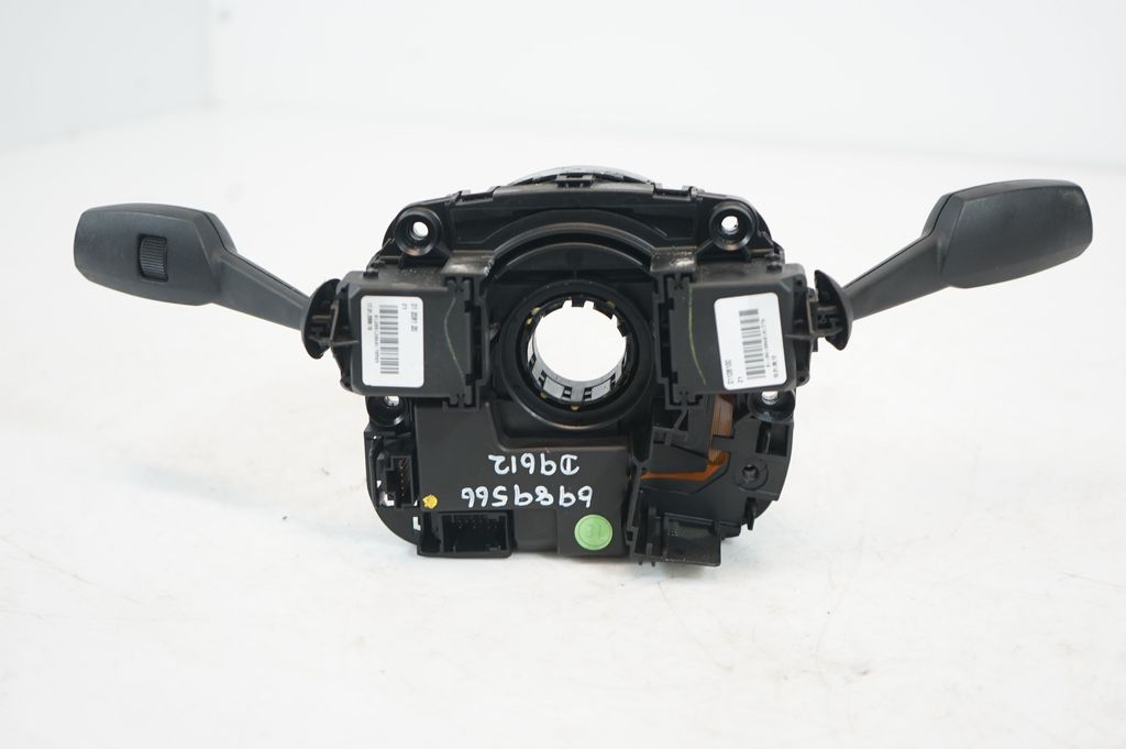 Wiper turn signal indicator stalk/switch (10)