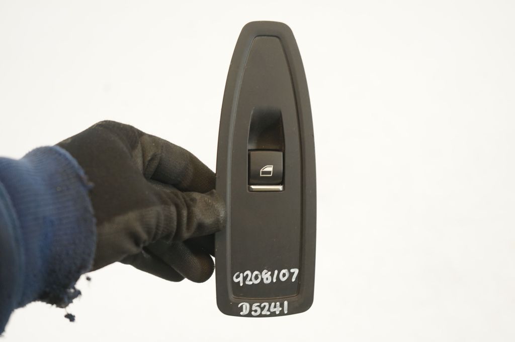 Electric window control switch (6)