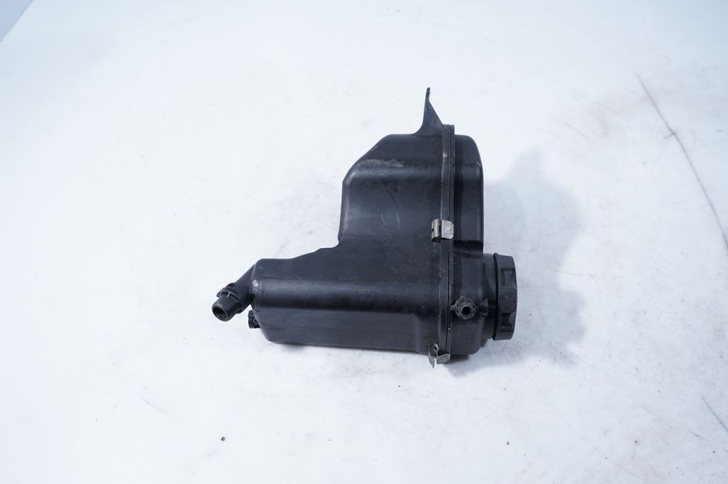 Coolant expansion tank/reservoir (2)