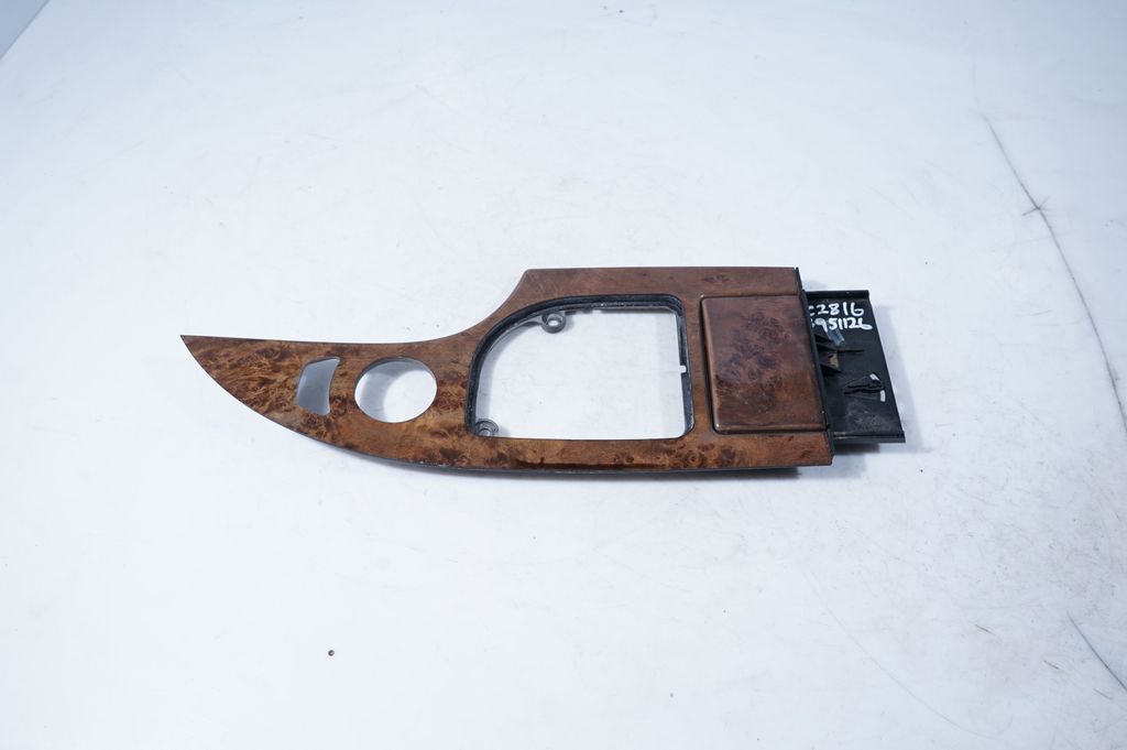 Panel trim (4)