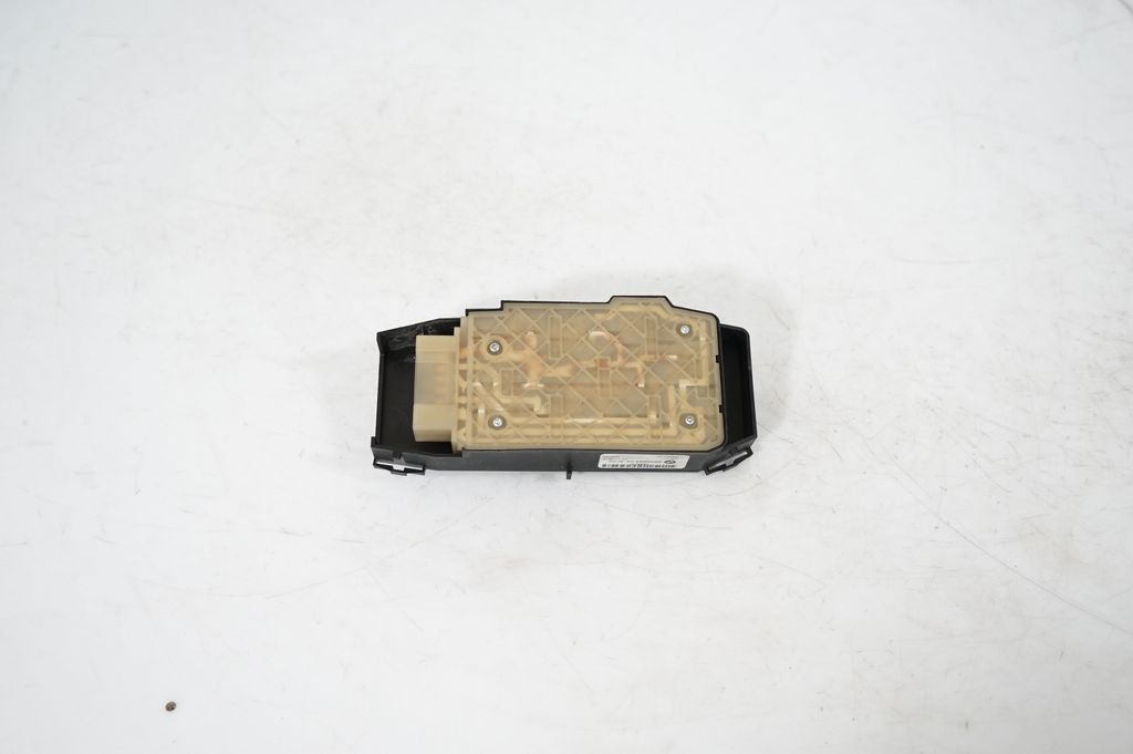 Seat control switch (5)