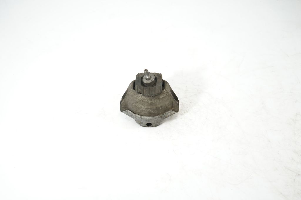 Engine mount bracket (2)