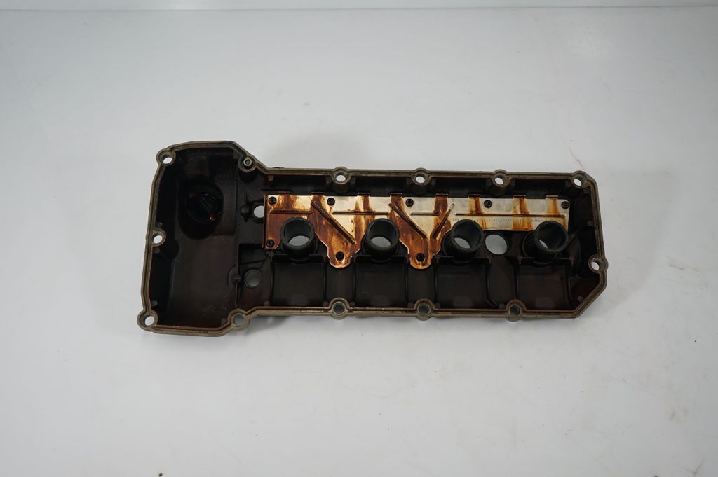 Rocker cam cover (5)