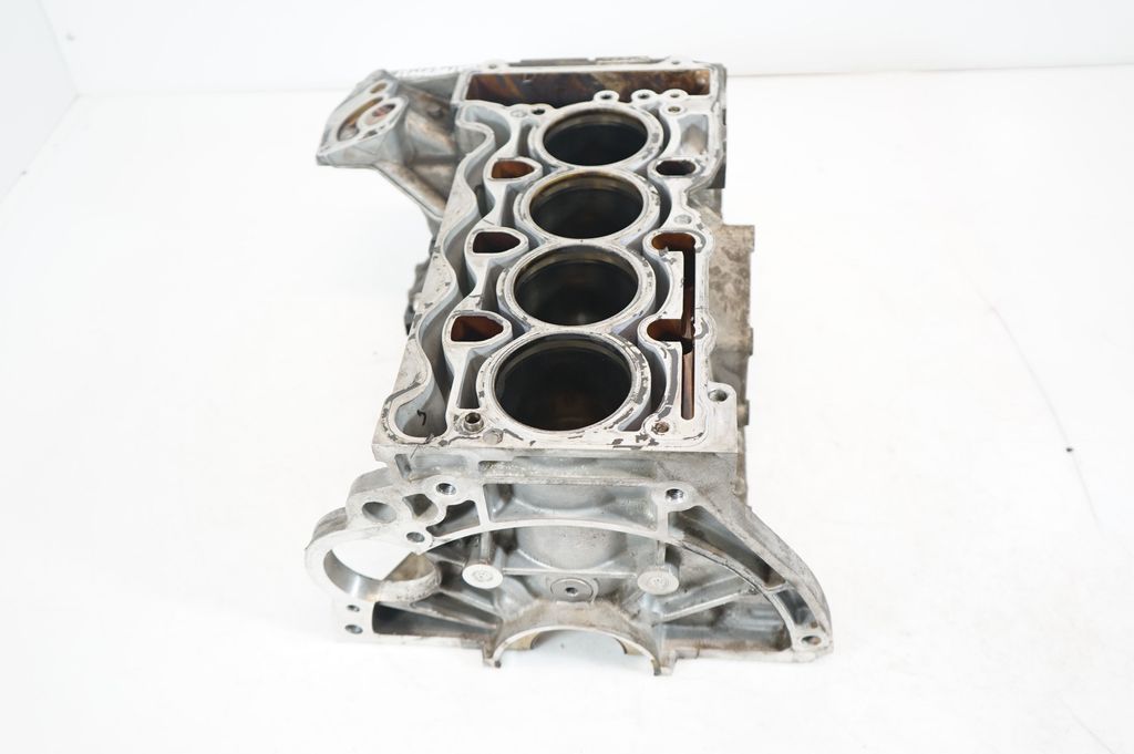 Engine block (4)