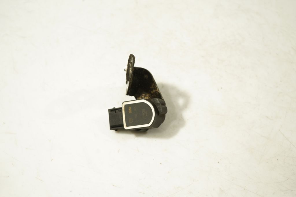 Headlight/headlamp level sensor (2)