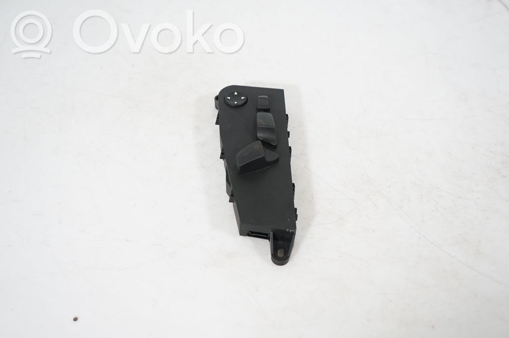 Seat control switch (6)