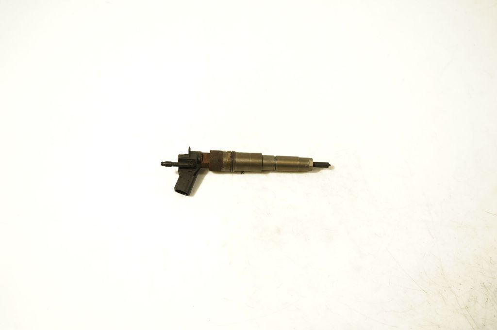 Fuel injector (2)