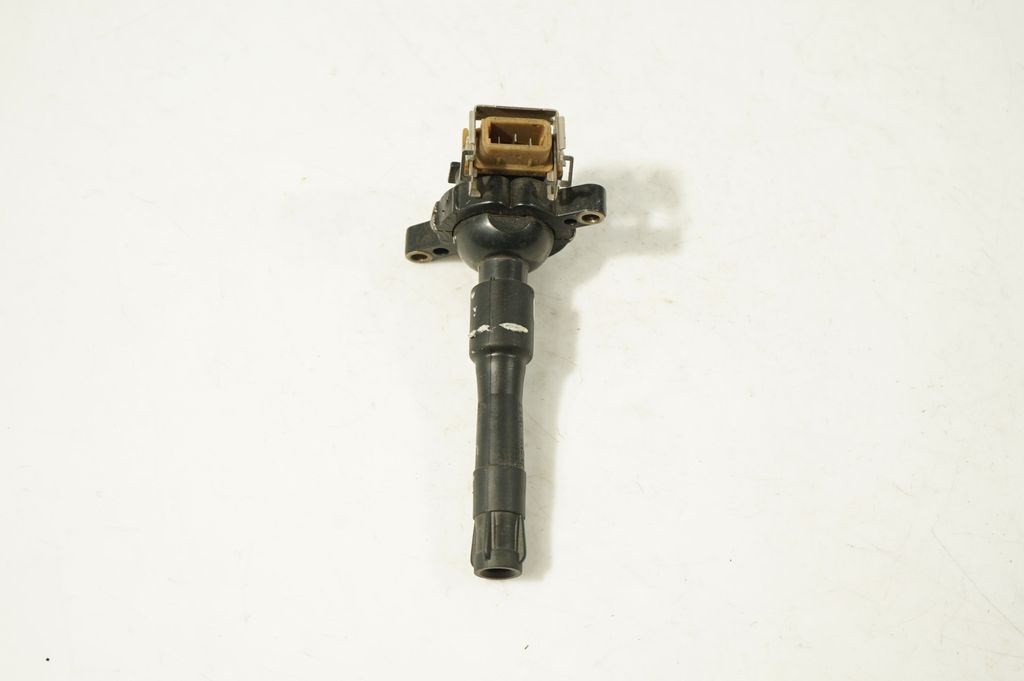 High voltage ignition coil