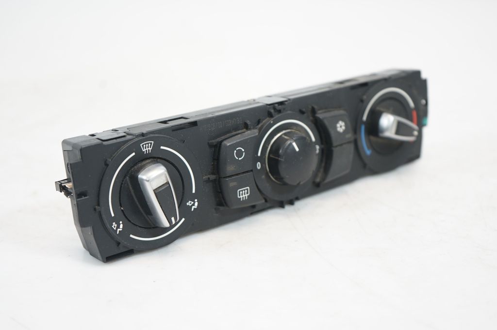 Climate control unit (7)