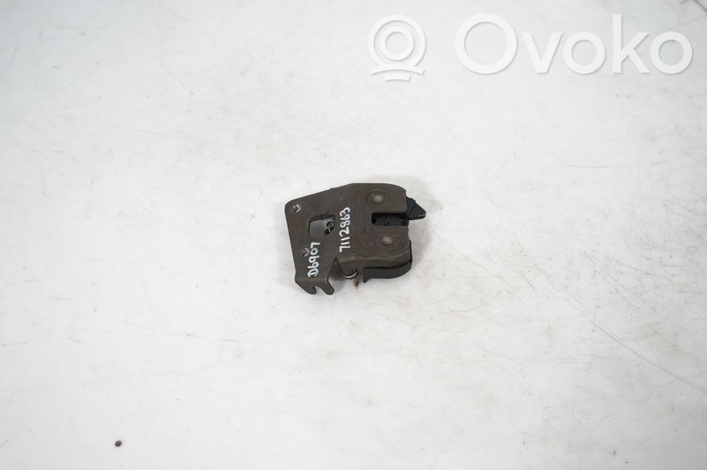 Seat back rest lock catch (4)