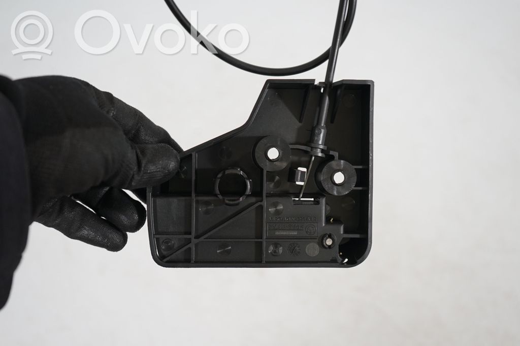 Steering wheel column trim (6)