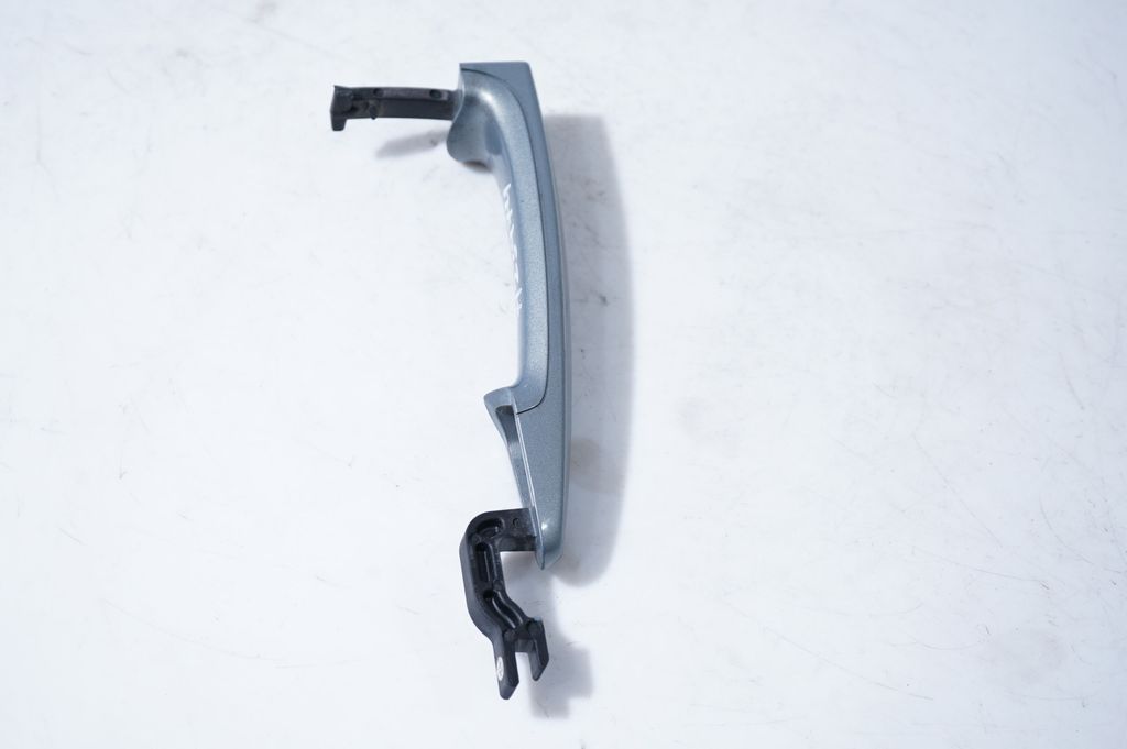 Front door exterior handle (4)