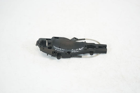 Front door exterior handle/bracket