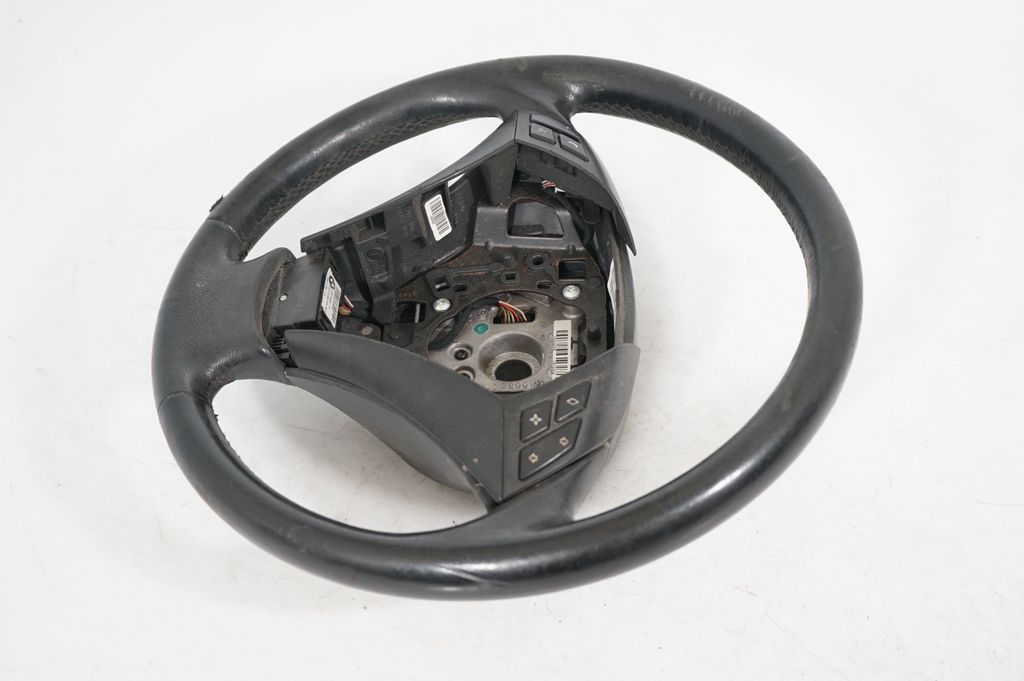 Steering wheel (2)