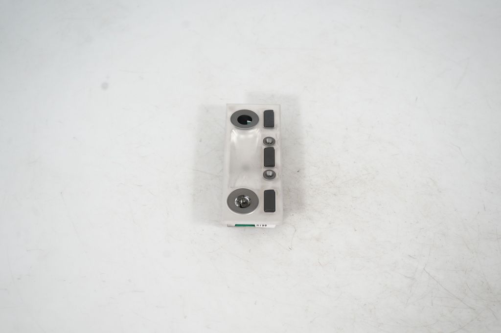 Front seat light (4)