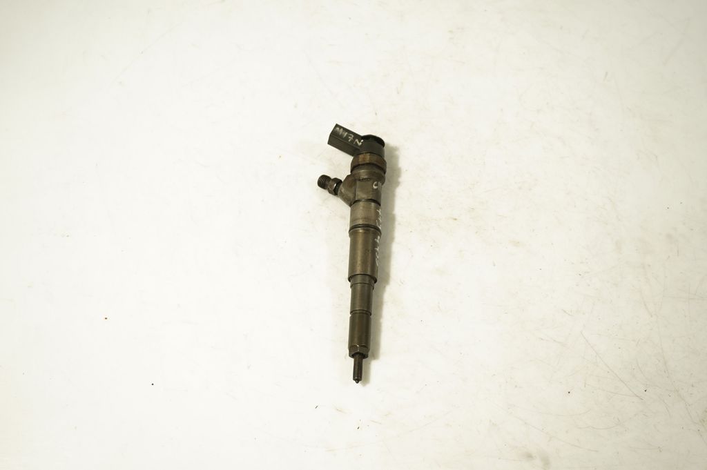 Fuel injector