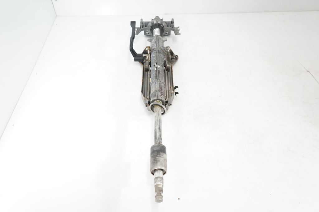 Steering wheel axle (4)