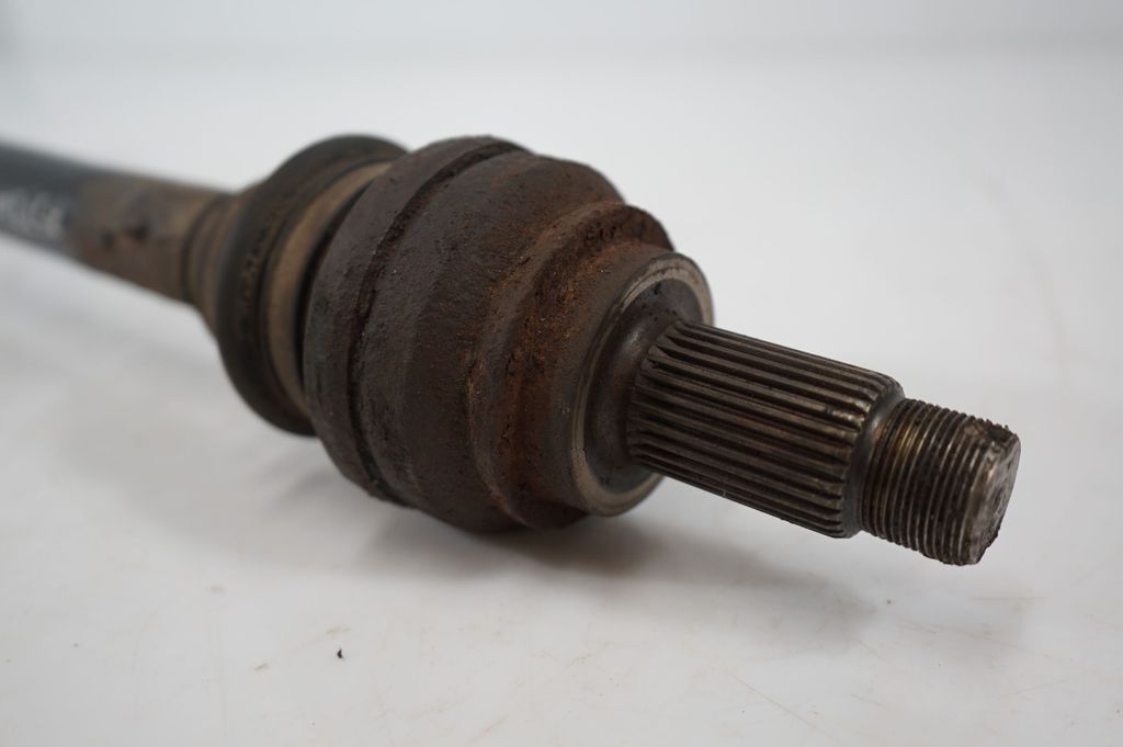 Rear driveshaft (4)
