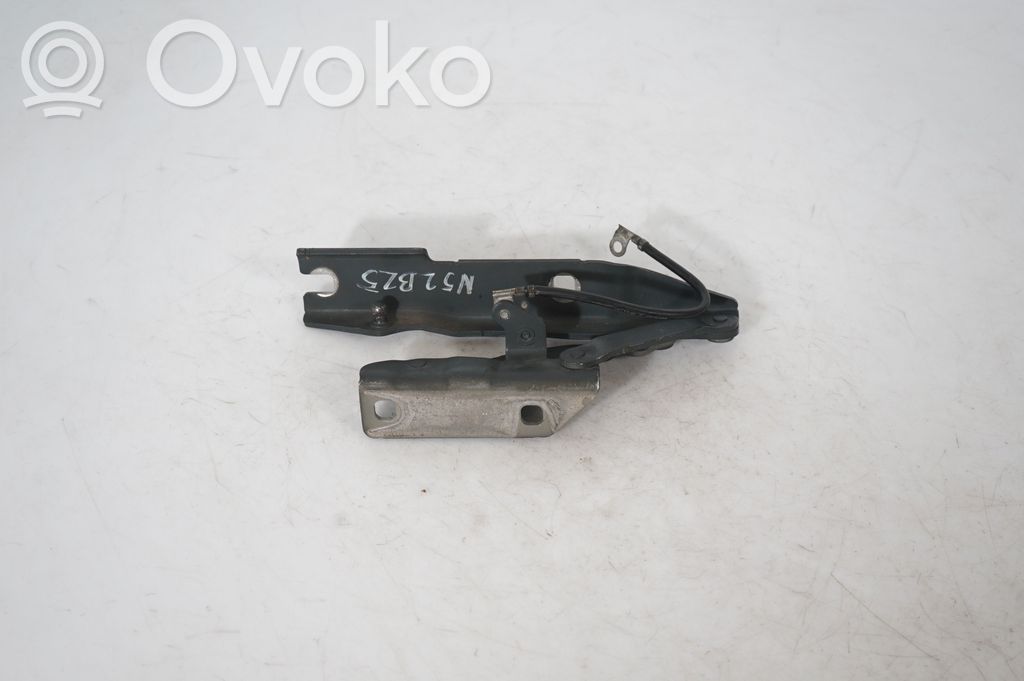 Engine bonnet/hood hinges (5)