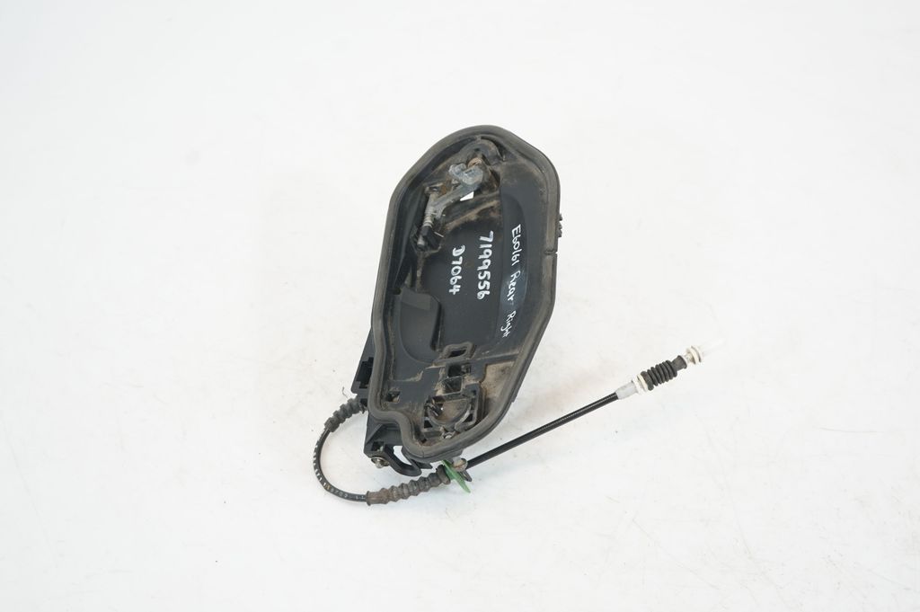 Front door exterior handle (2)