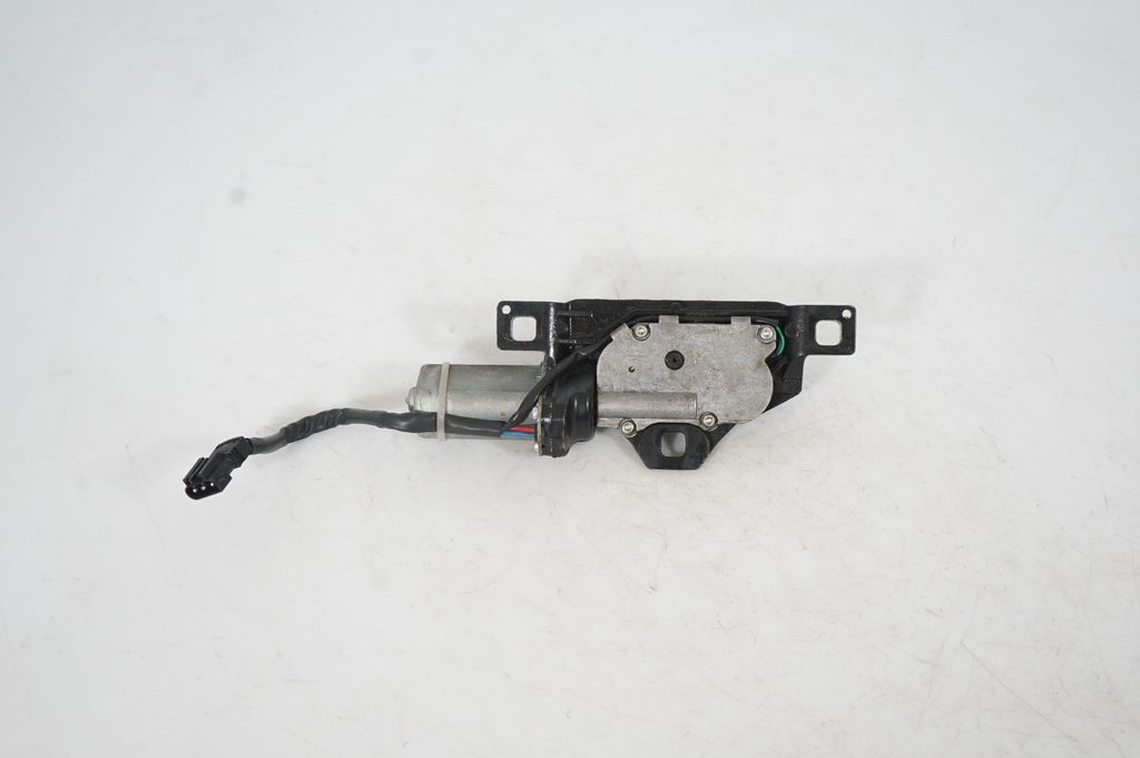 Tailgate/trunk/boot lift motor (5)