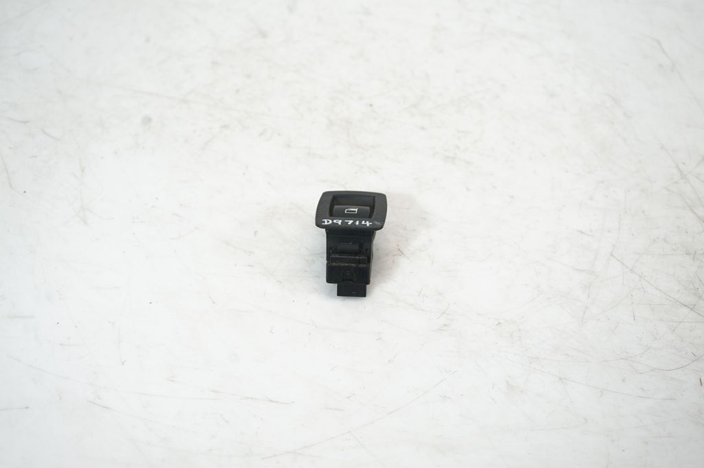 Electric window control switch (3)