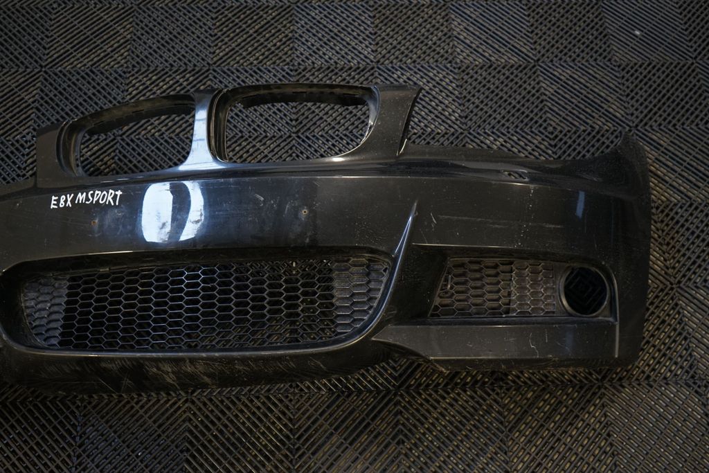 Front bumper (5)
