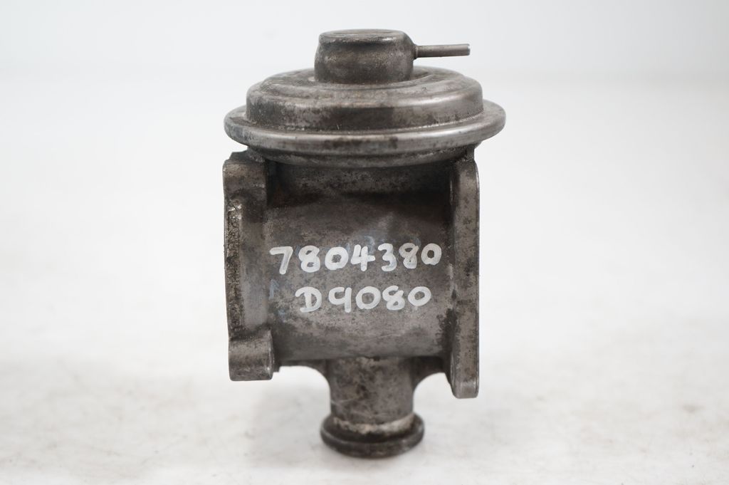 EGR valve (10)