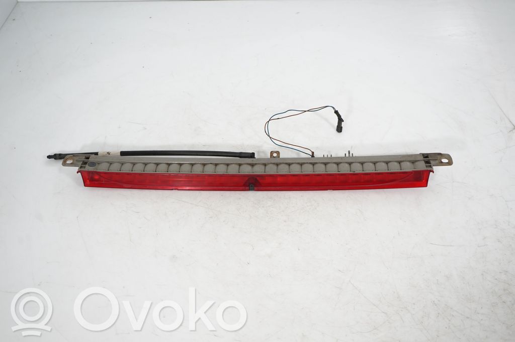 Third/center stoplight (5)